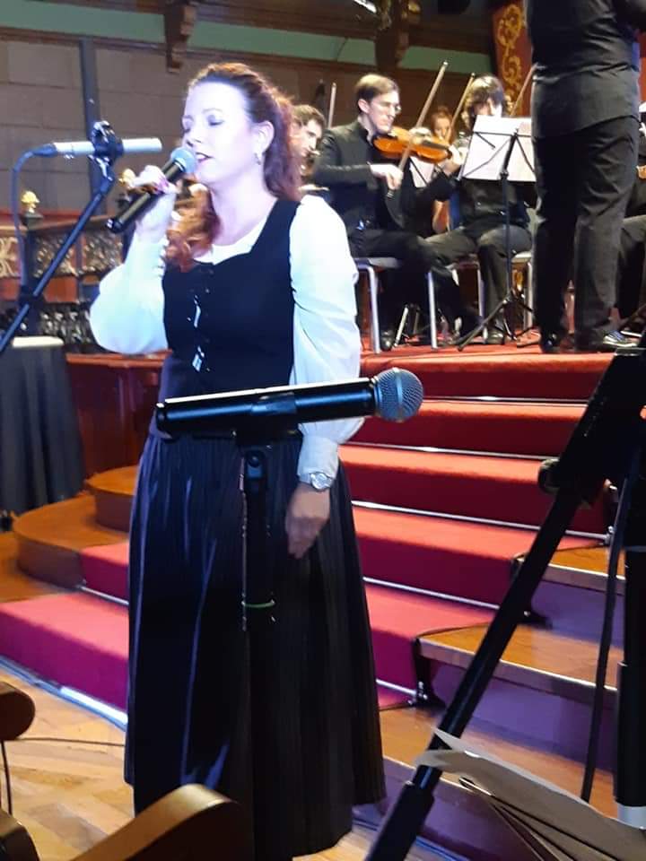 nerea azkarate (coro, piano y lenguaje musical)